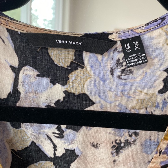 Vero Moda Floral Sundress - Picture 2 of 3